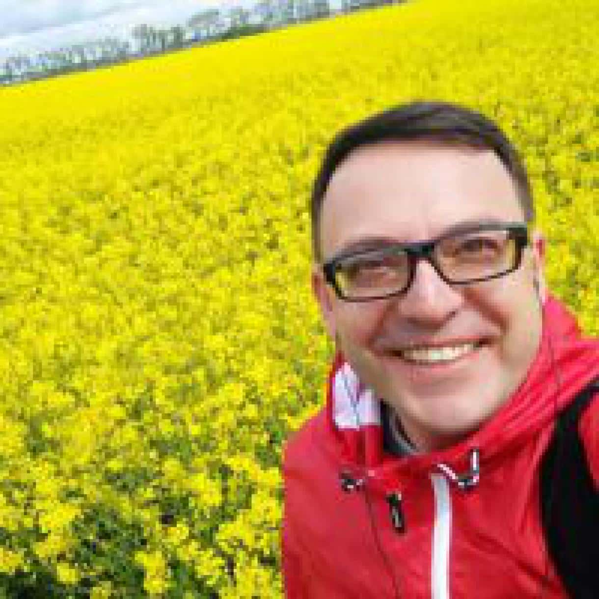 Men Seeking Men in Edmonton, AB Free Gay Personal Ads at