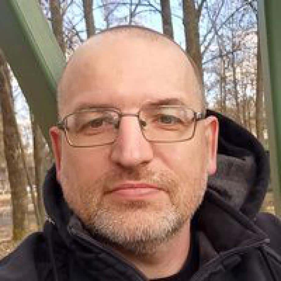 men-seeking-men-in-edmonton-ab-free-gay-personal-ads-at-lovezoid