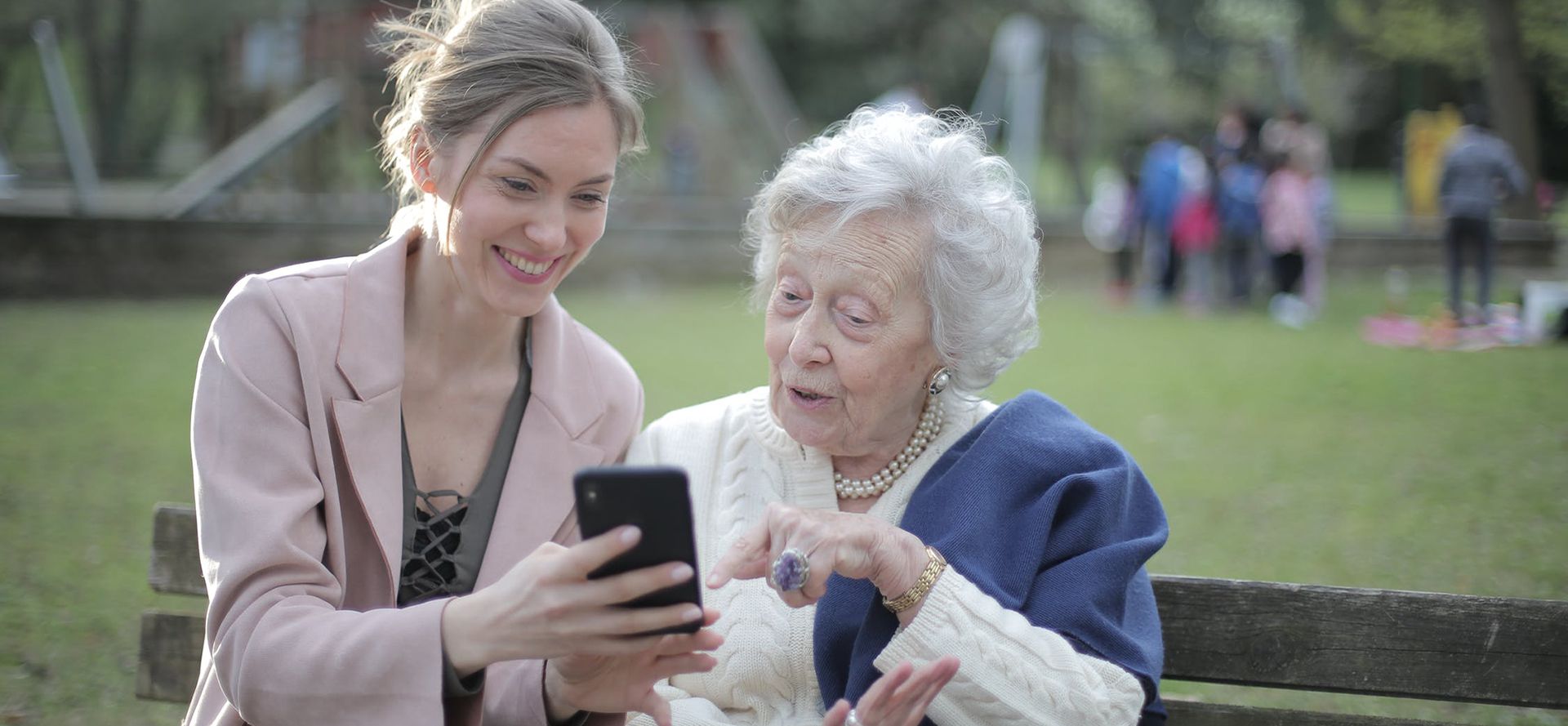 Dating sites for young people and seniors.