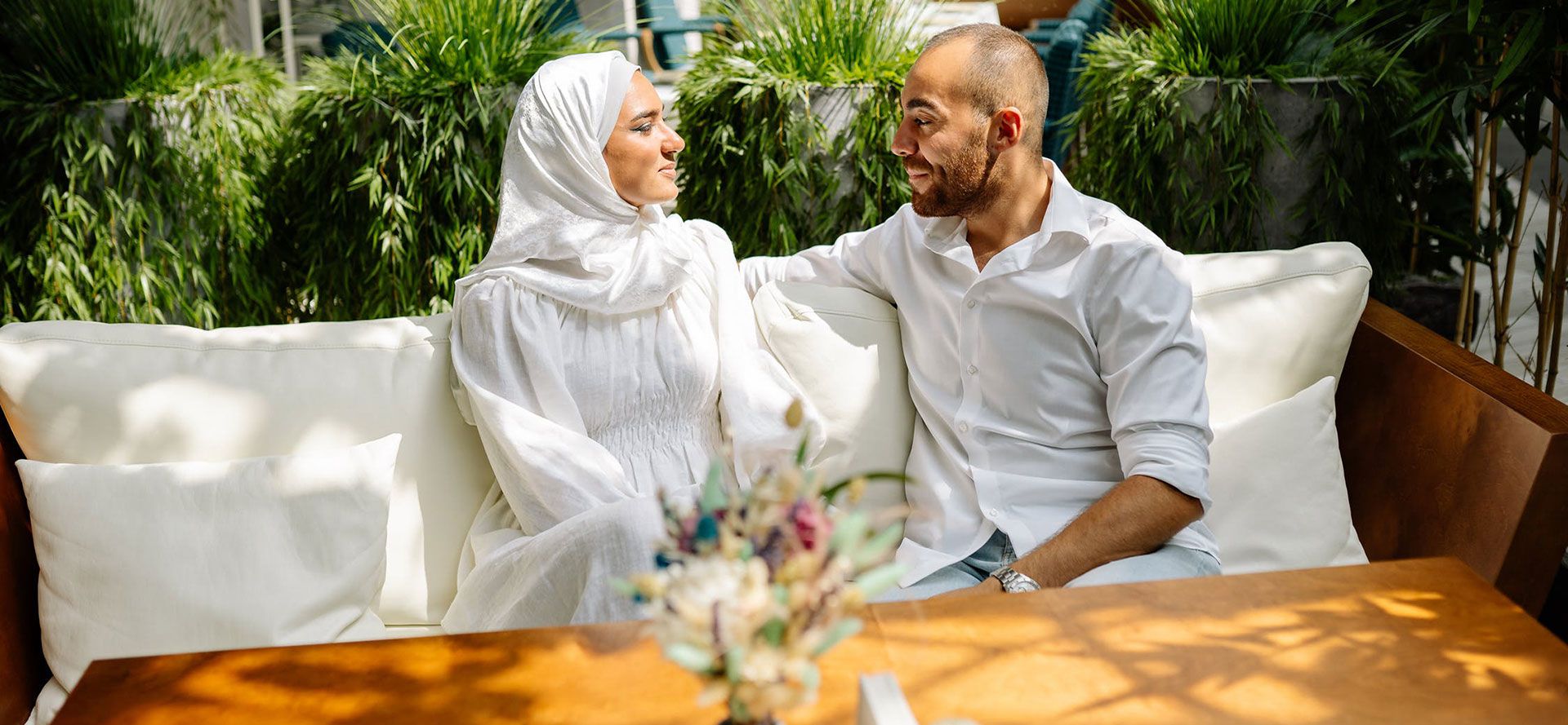 Muslim singles on a date.